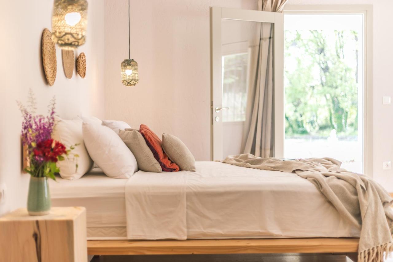 Luna Inn B&B Faiakes Екстериор снимка