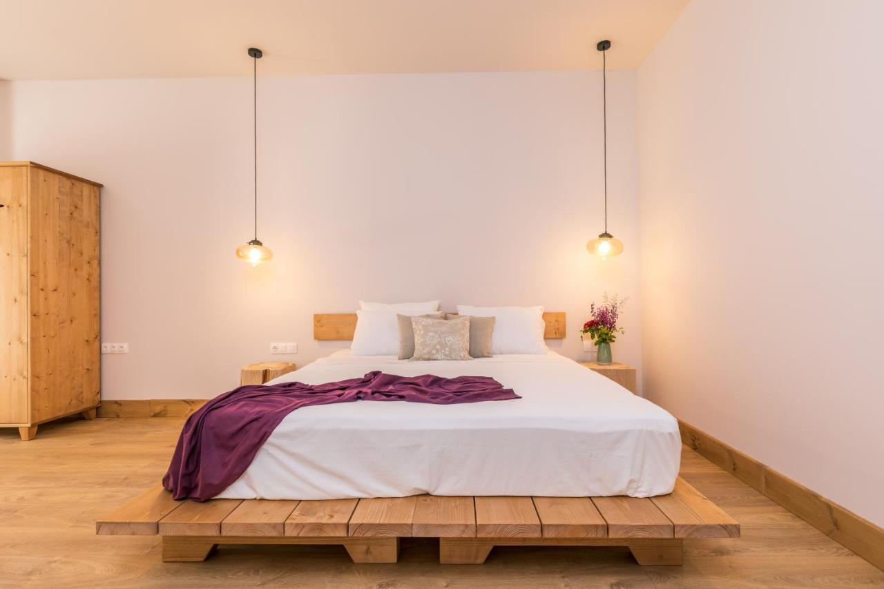 Luna Inn B&B Faiakes Екстериор снимка